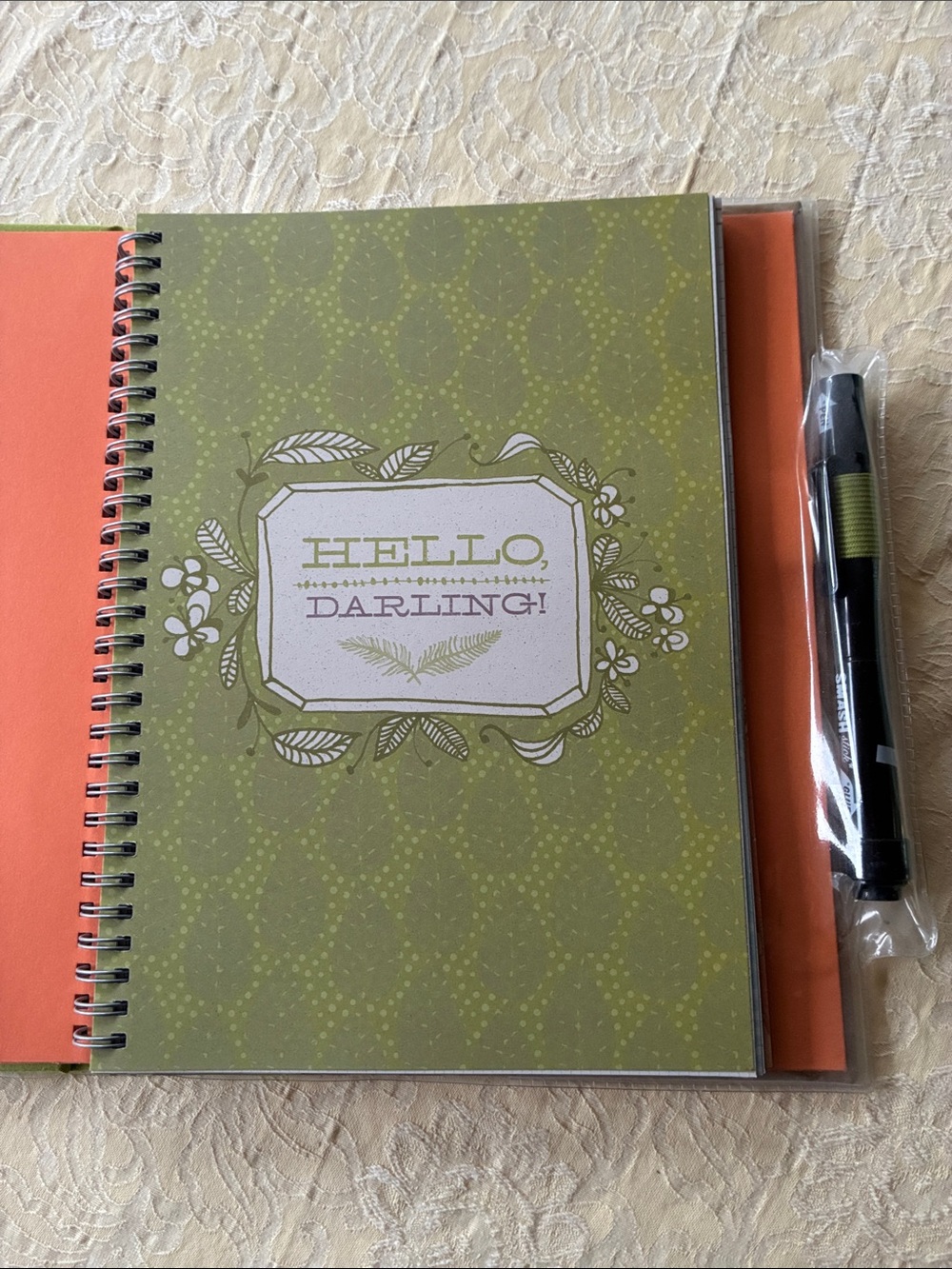 K&Company Smash Scrapbook/Journal
Eco Style - Picture 3 of 6